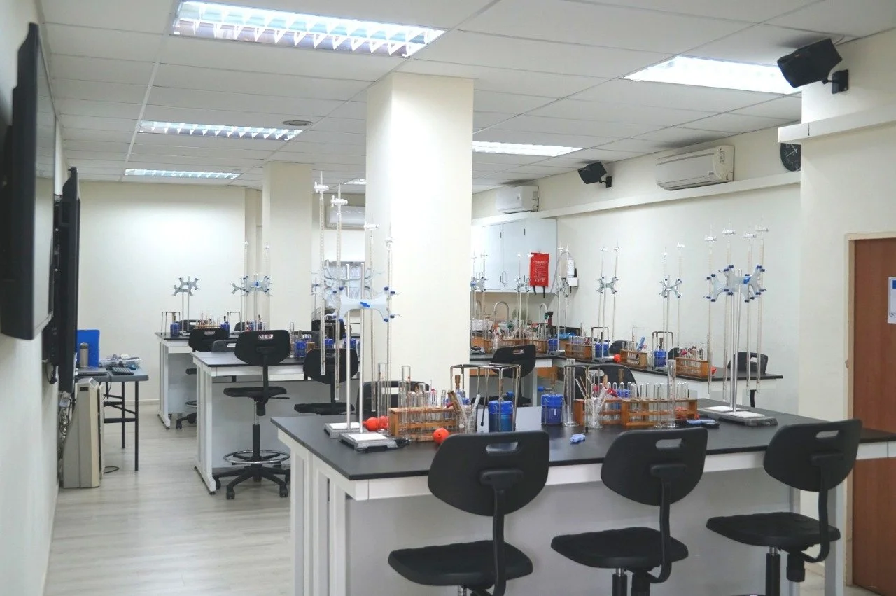 Achievers Dream Chemistry Tuition Specialist (Jalan Bingka) tuition centre
